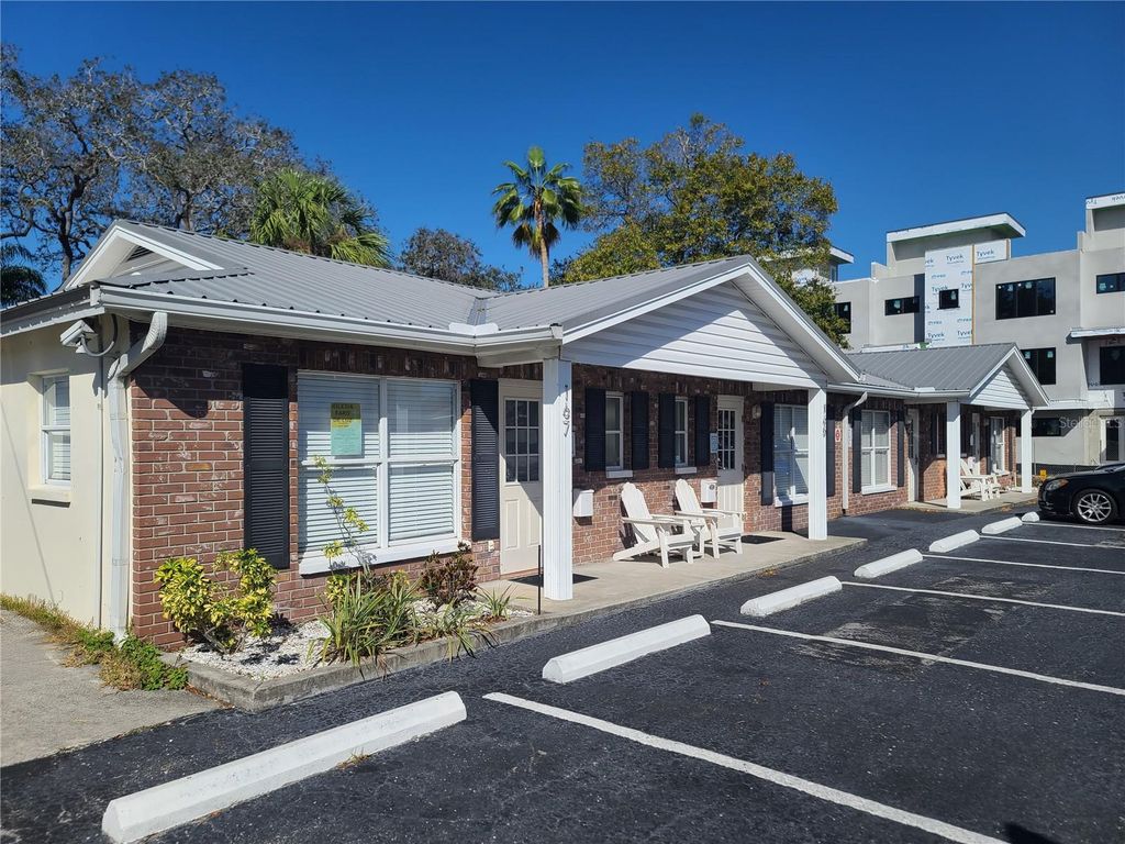 Photo of 167 6th Street SW, Largo, FL 33770 (MLS # TB8504394)