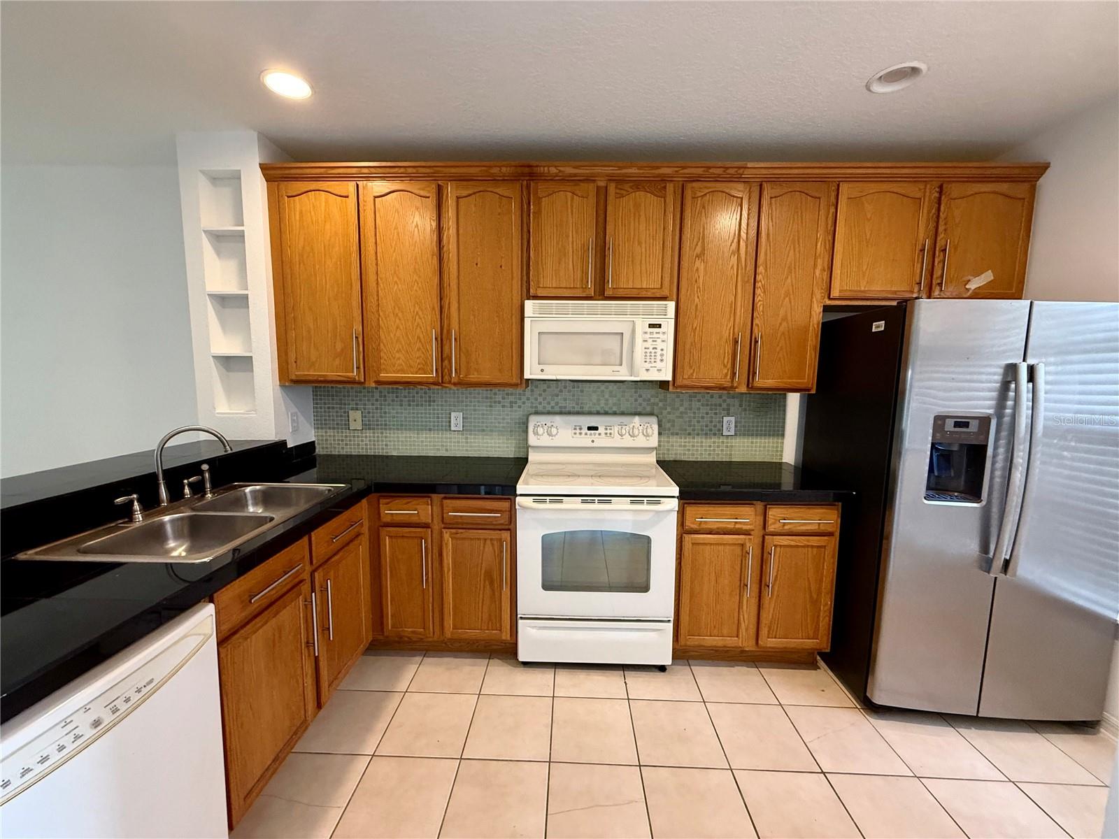 3549 WILSHIRE WAY ROAD 3549
