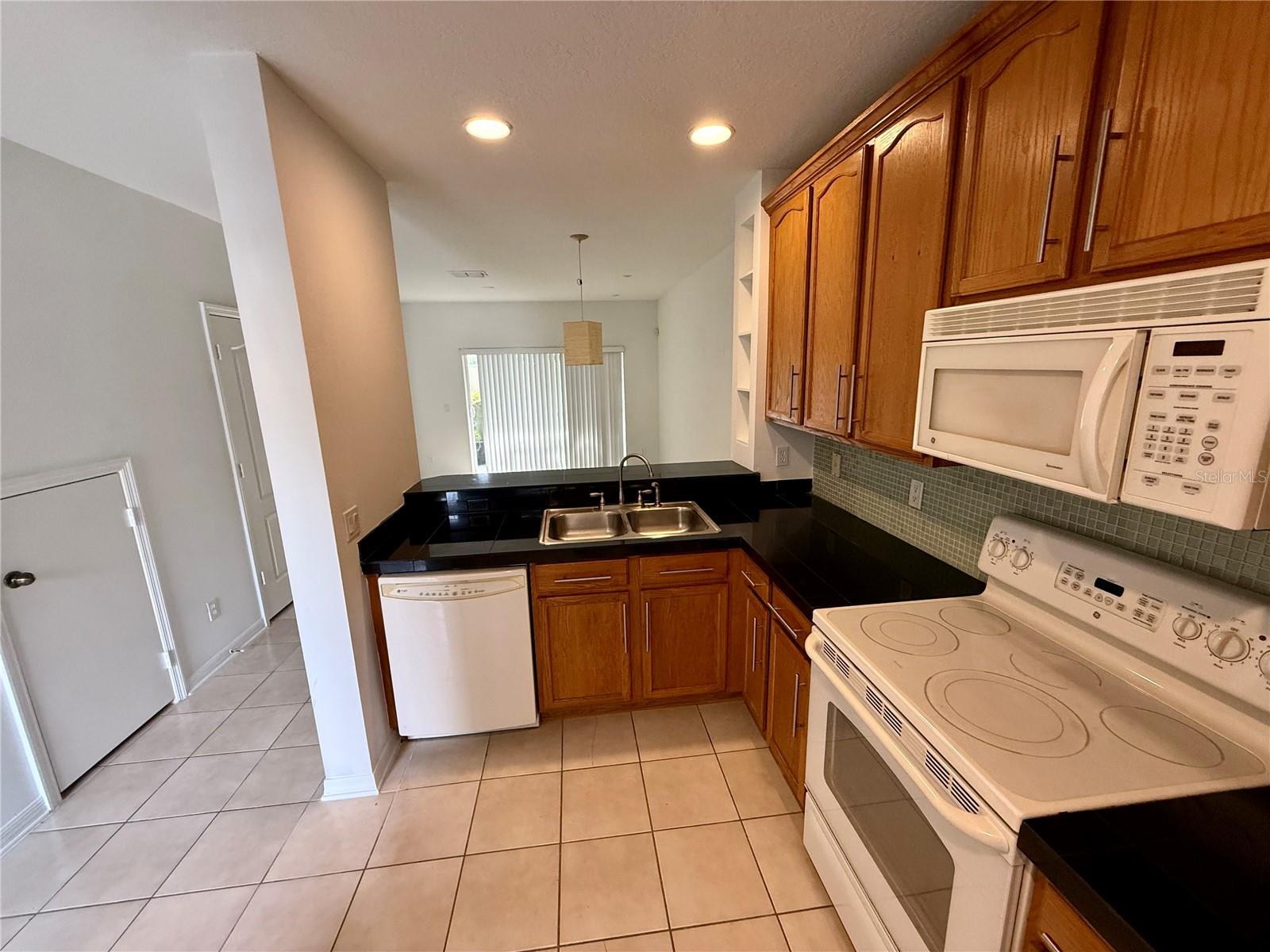 3549 WILSHIRE WAY ROAD 3549