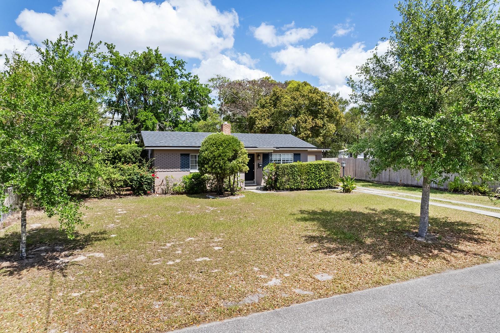 Wonderful LOT opportunity to build in prime, quiet location near Windsong and Winter Park Hospital in "active pocket neighborhood" of Winter Park. This 77-by-120-foot lot offers plenty of space to design and build your home or purchase as investment property. Based on the City of WP building worksheet, it appears the lot can accomodate New Construction of a Home apprx 3,700sf FAR + 400sf for front porch + 500sf for side/rear porches + 277sf attic/mechanical storage.... (overall height up to 32 ft)
Currently: The property includes a two-bedroom, one-bath single-family home with approximately 1,000 square feet of living space that is tenant-occupied, making it an ideal potential income-producing property while you finalize your plans.
Whether you're a builder, investor or homeowner with a vision, the possibilities here are endless. In a top-rated public school district, this property is just minutes from Winter Park's iconic Park Avenue, Baldwin Park, Winter Park Hospital and more. Please Note: no house showings prior to entering into an acceptable contract and having access during the inspection period, as value is in the land.