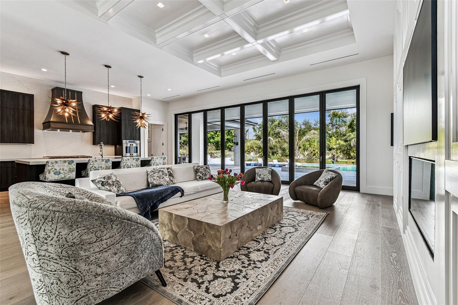 HILLCREST ACRES - Residential