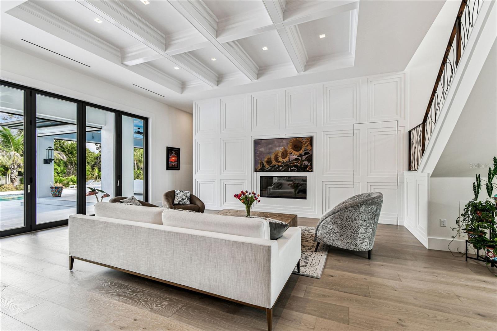 HILLCREST ACRES - Residential