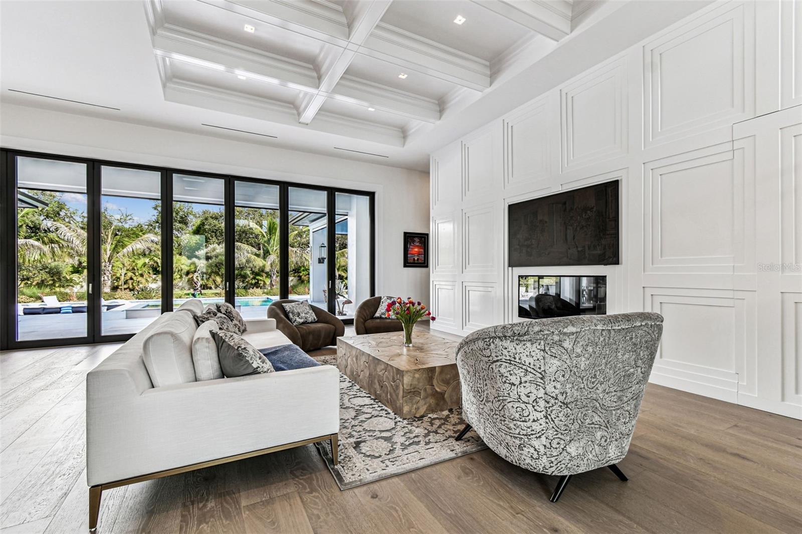 HILLCREST ACRES - Residential