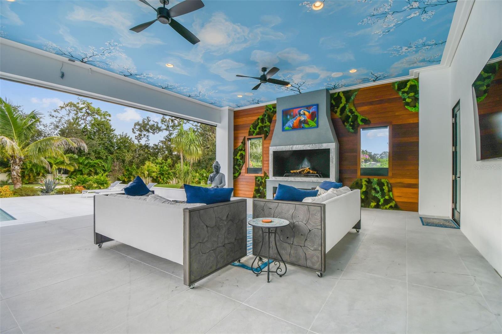 HILLCREST ACRES - Residential