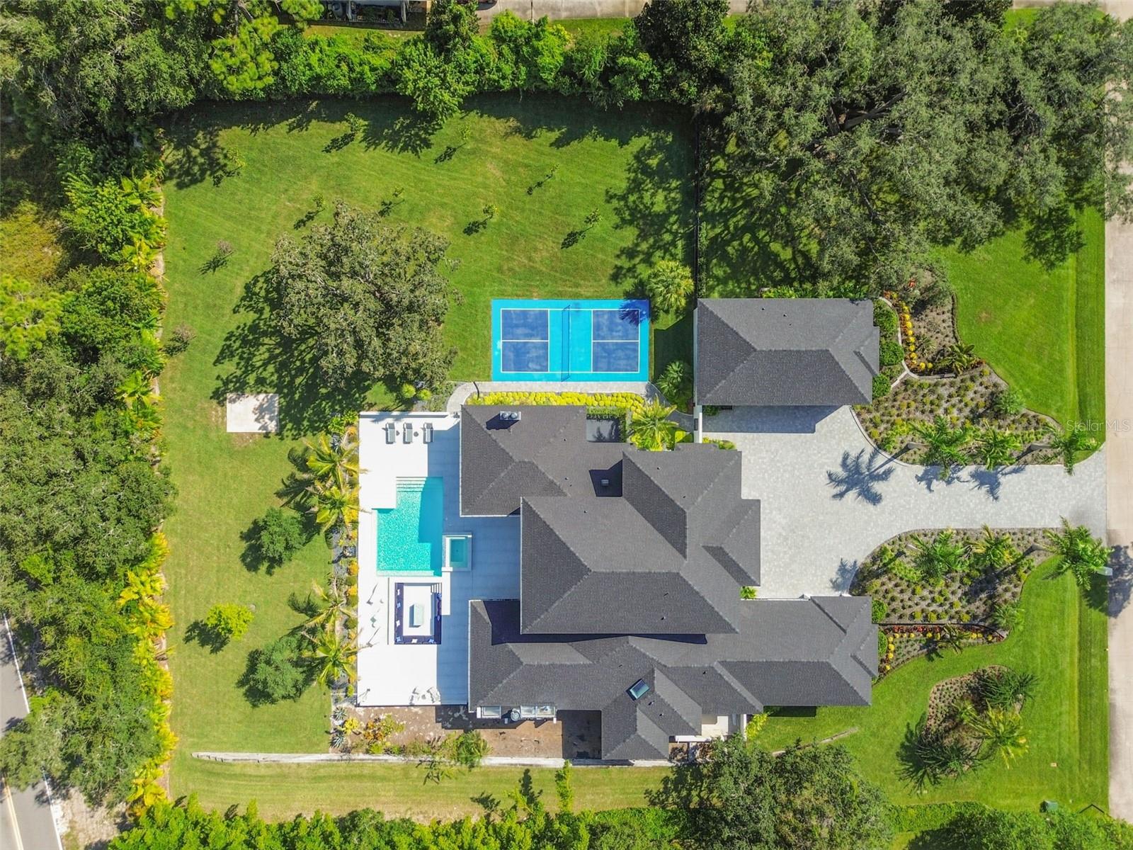 HILLCREST ACRES - Residential