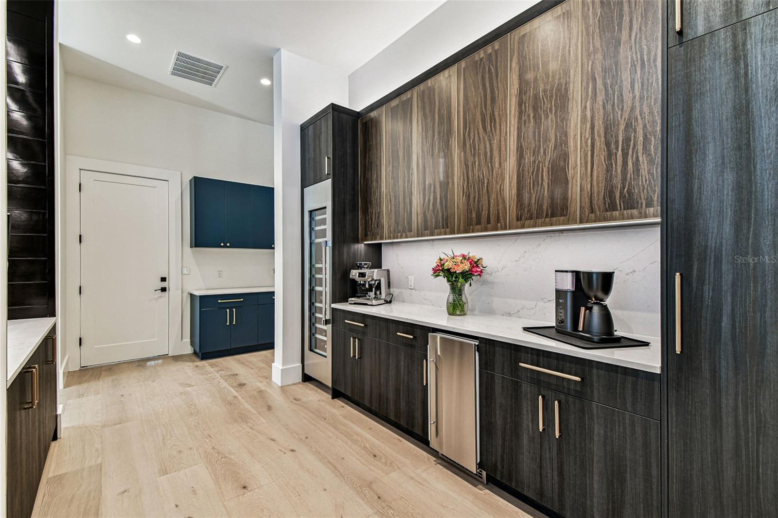 HILLCREST ACRES - Residential