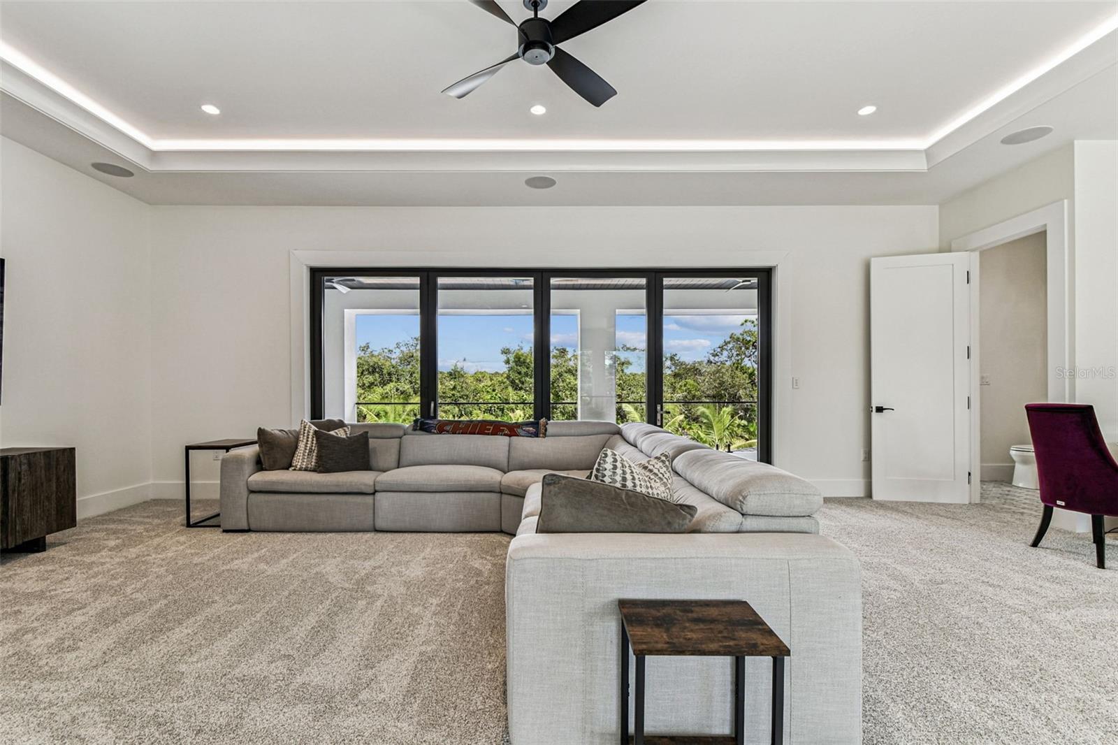 HILLCREST ACRES - Residential