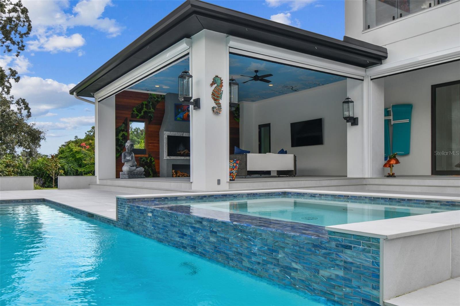 HILLCREST ACRES - Residential