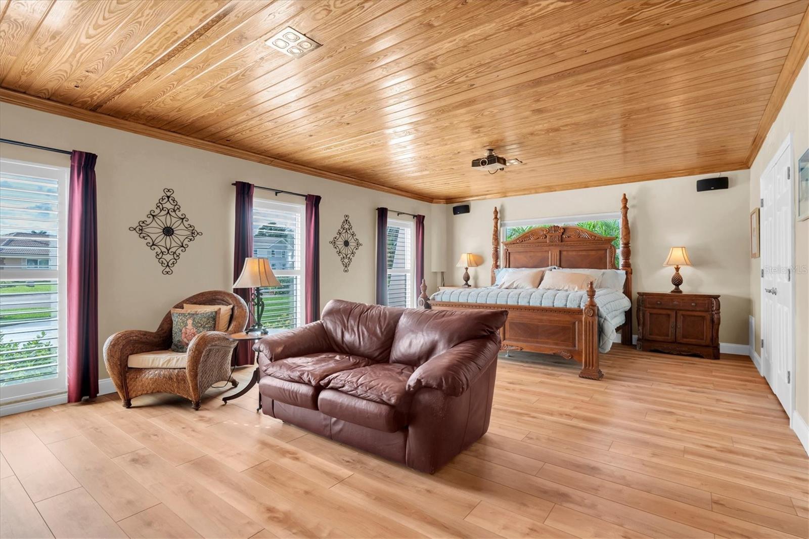 BAYWAY ISLES - Residential