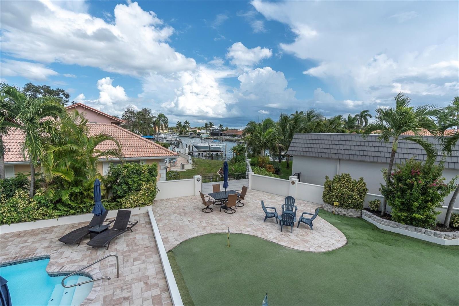 BAYWAY ISLES - Residential