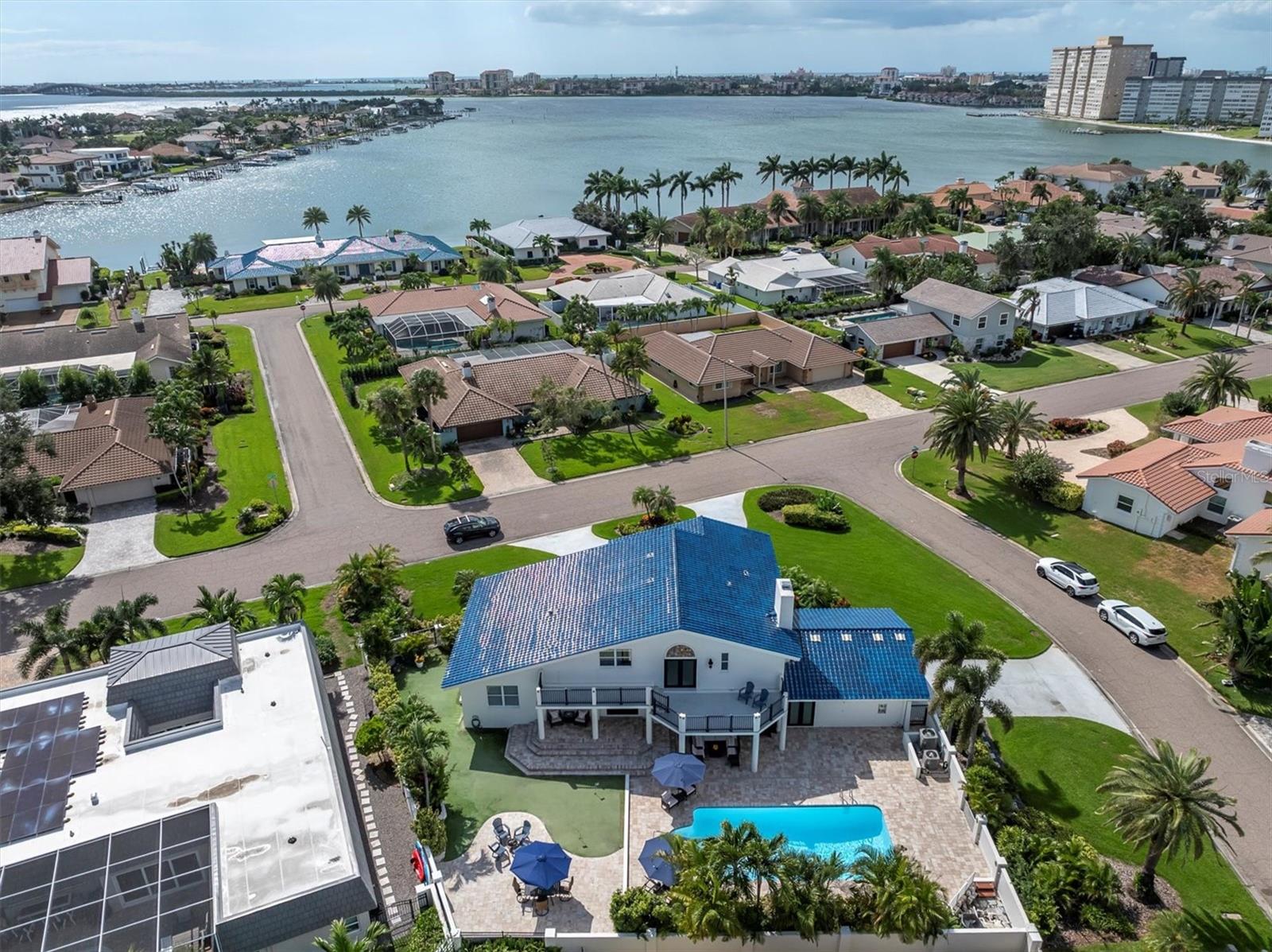 BAYWAY ISLES - Residential