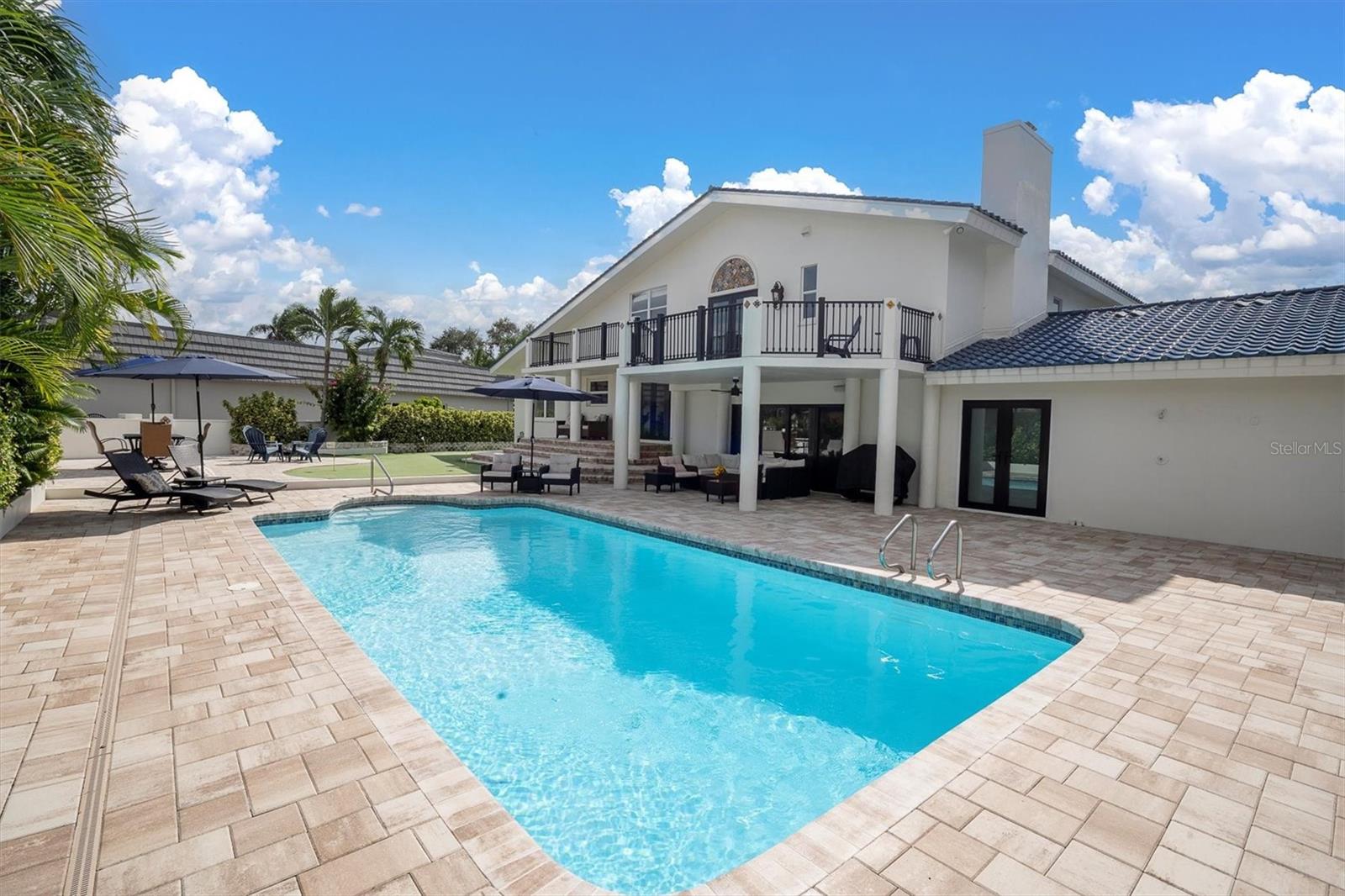 BAYWAY ISLES - Residential