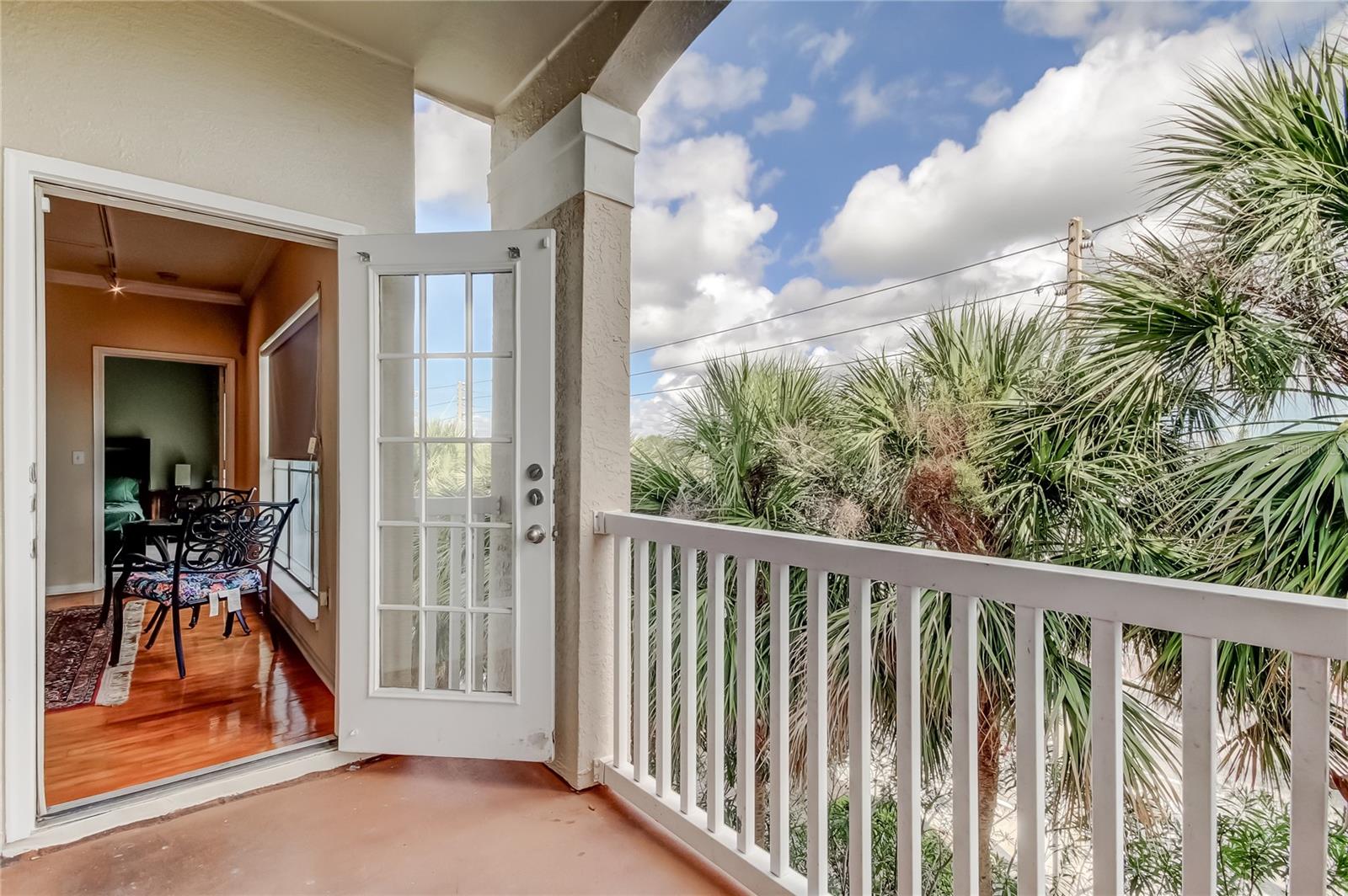 RESIDENCE AT RENAISSANCE - Residential