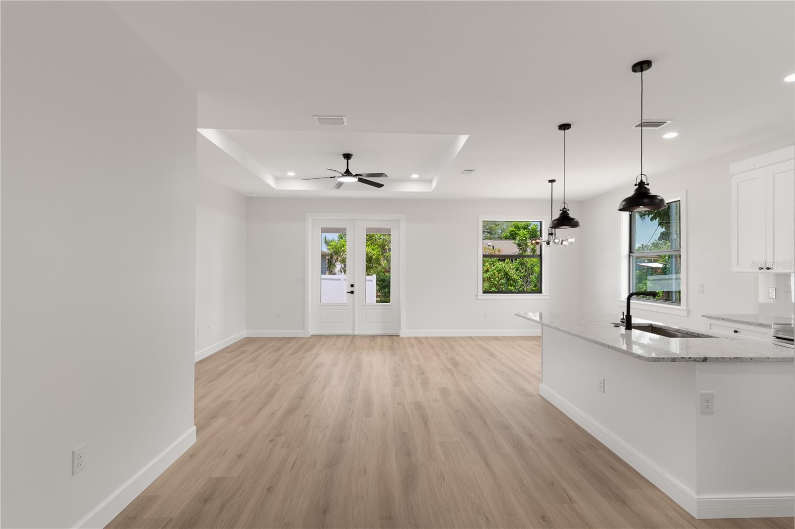 923 CUMBERLAND ROAD
