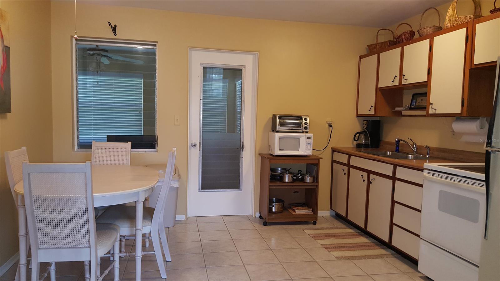 Detwilers N 650 Ft Lt 02 16 17 34 New Smyrna Beach - Residential Lease