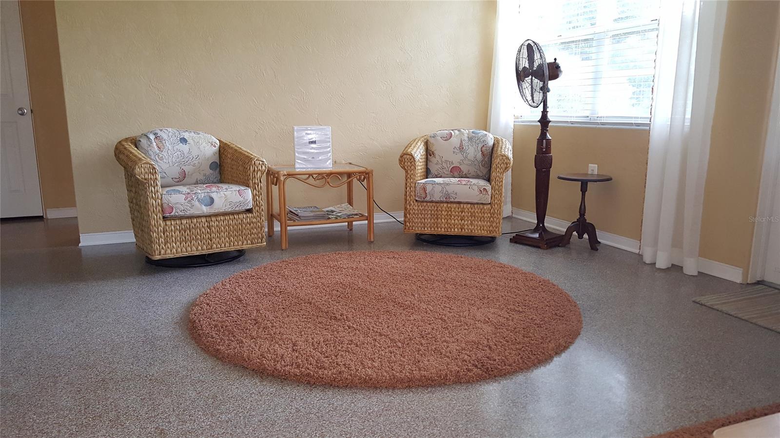 Detwilers N 650 Ft Lt 02 16 17 34 New Smyrna Beach - Residential Lease