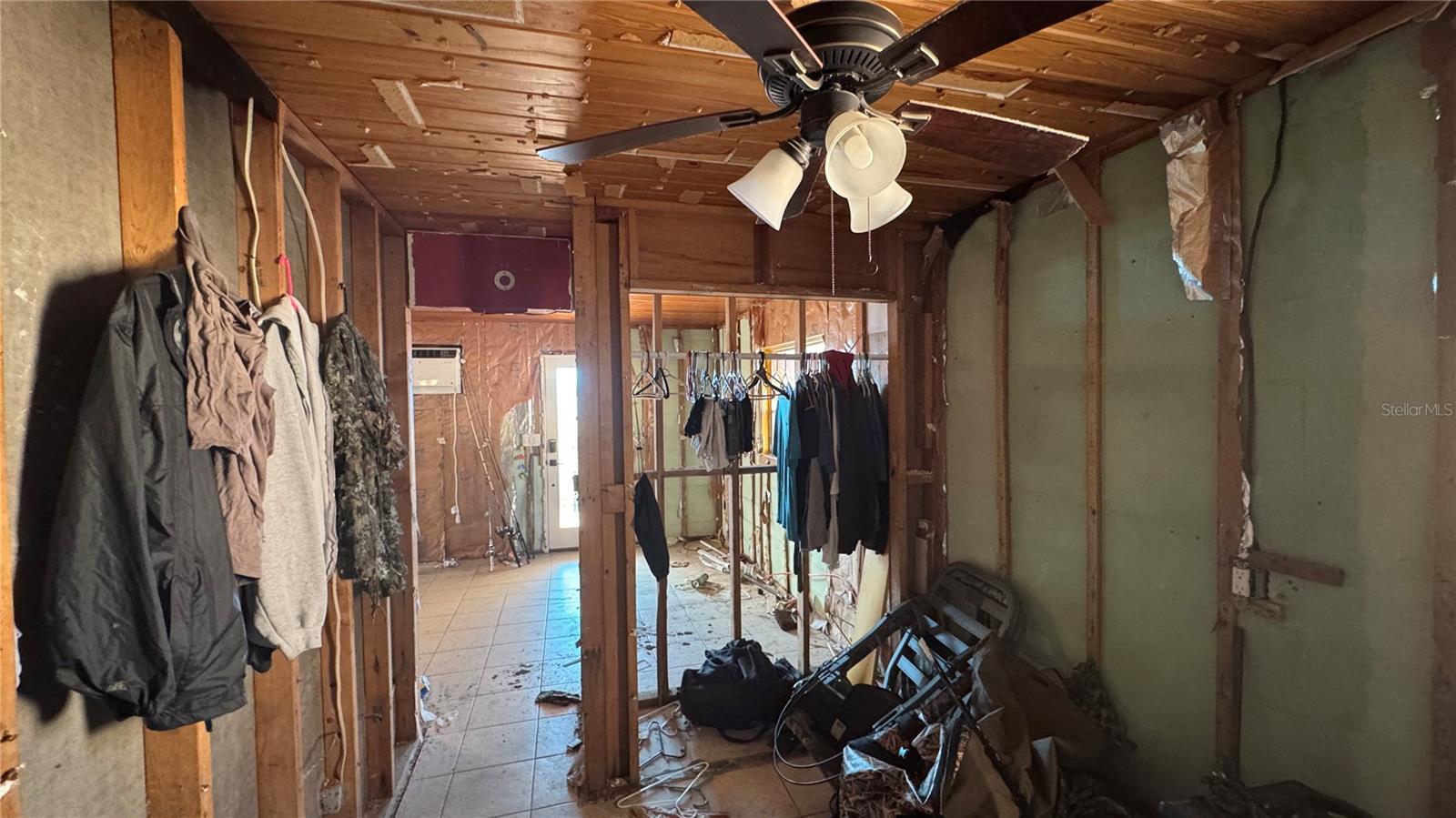 WEEKI WACHEE GARDENS - Residential