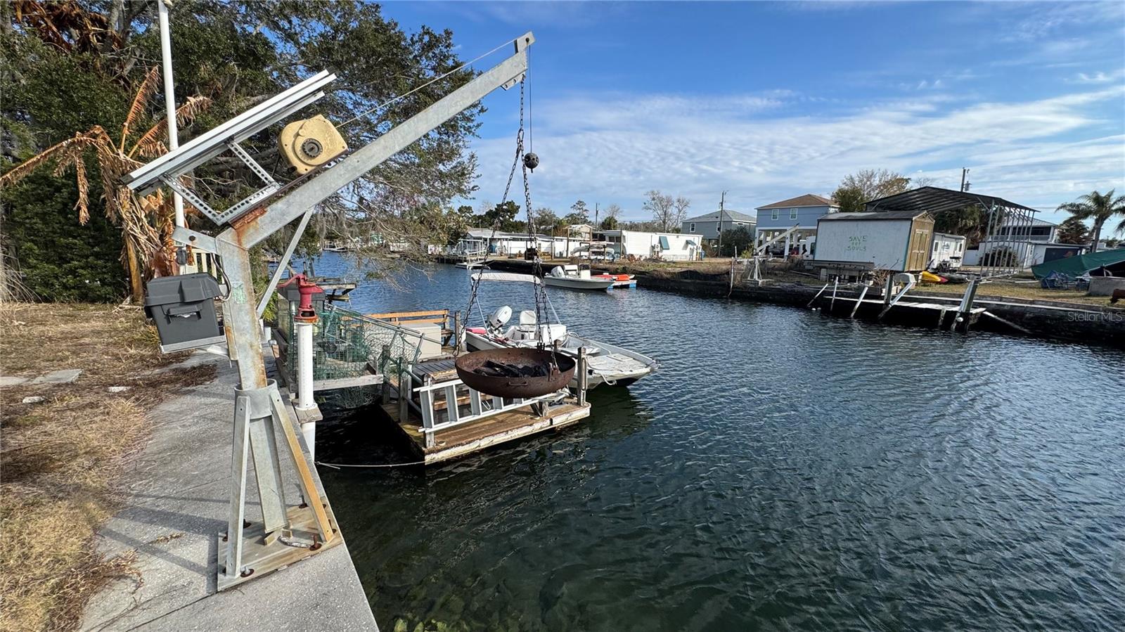 WEEKI WACHEE GARDENS - Residential