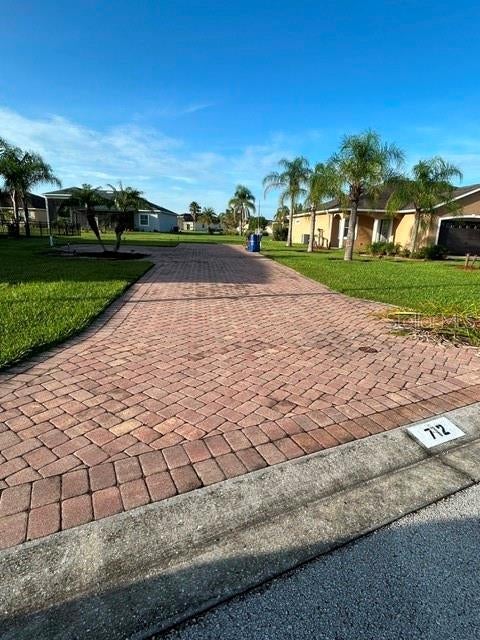 Photo of 712 Teaberry Trail, Polk City, FL 33868 (MLS # L4964981)