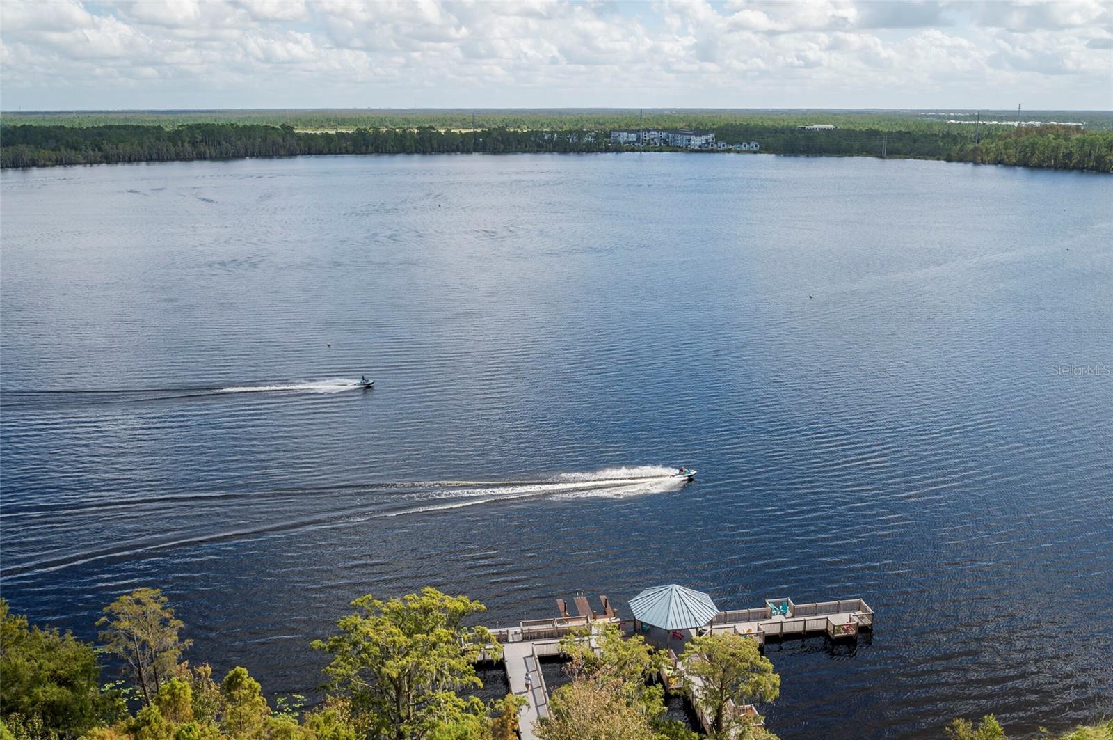 BLUE HERON BEACH RESIDENCE TOWER I - Residential