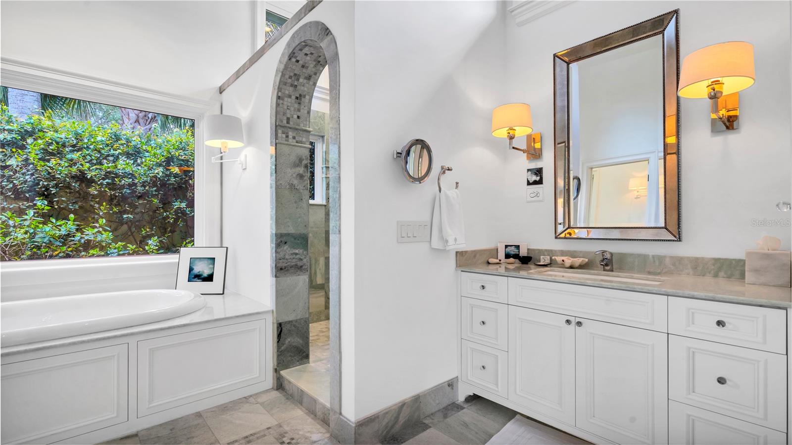 MOUNTAIN LAKE UNREC - Residential