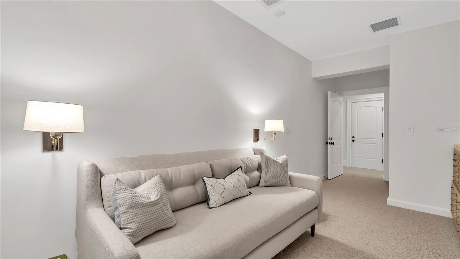 MOUNTAIN LAKE UNREC - Residential