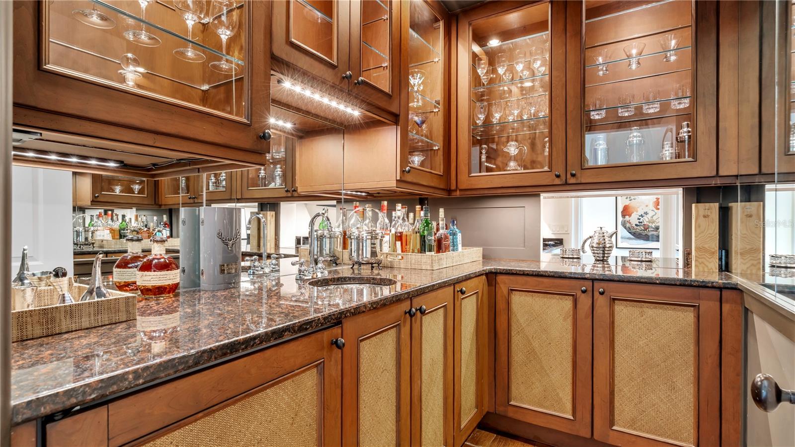 MOUNTAIN LAKE UNREC - Residential