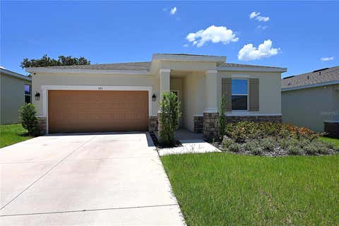 Photo of 685 Crown Rose Drive, Eagle Lake, FL 33839 (MLS # L4963798)