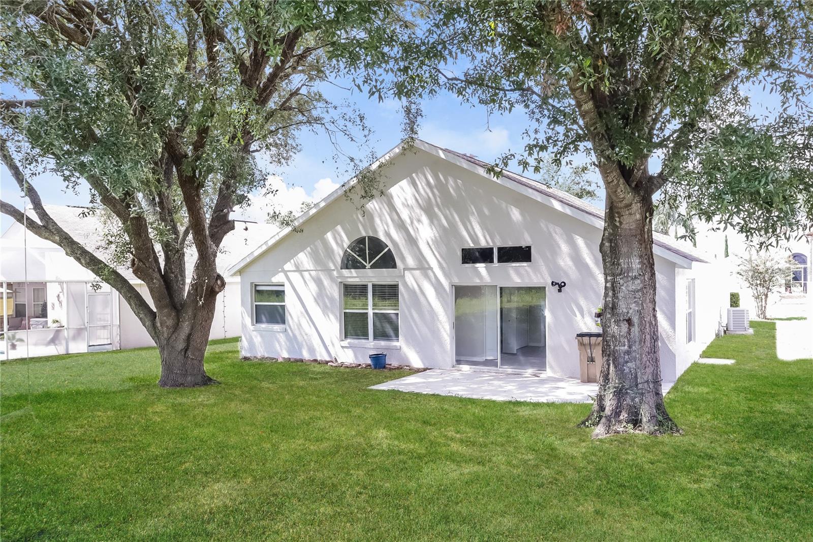 WESTON HILLS SUB - Residential Lease