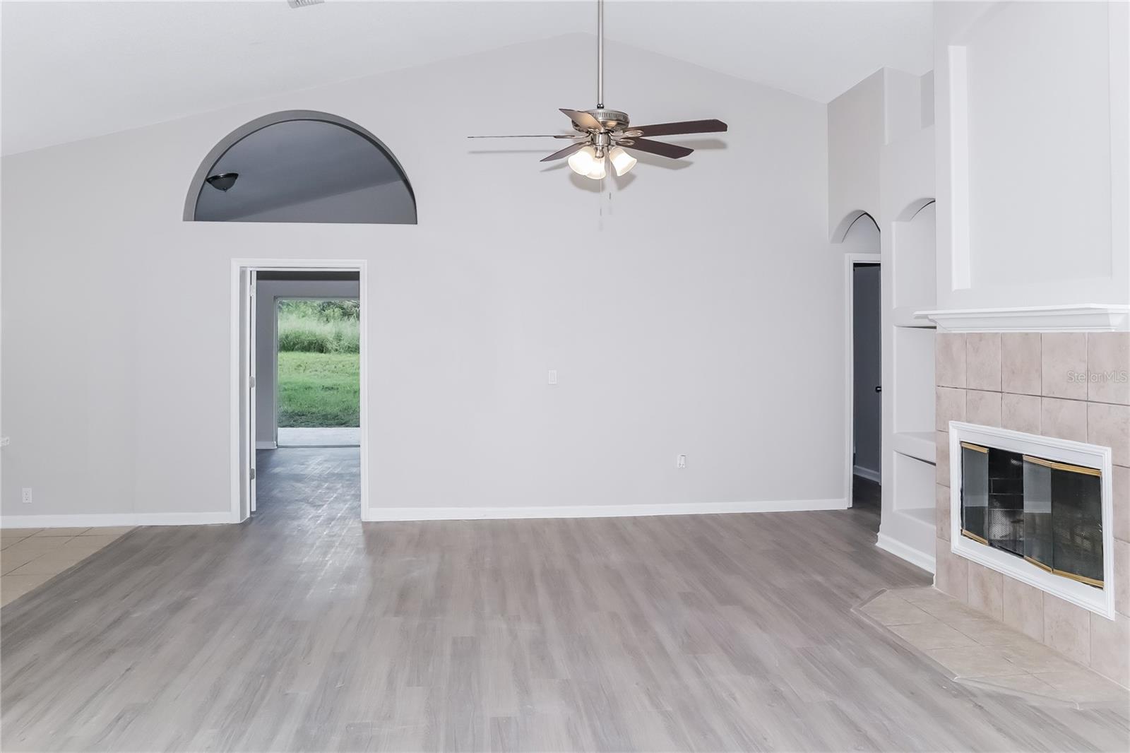 WESTON HILLS SUB - Residential Lease
