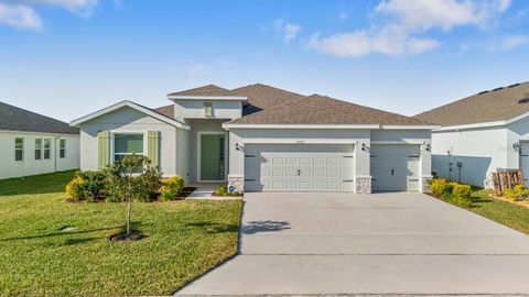 Photo of 3507 Golden Wheat Lane, Plant City, FL 33565 (MLS # TB8465319)