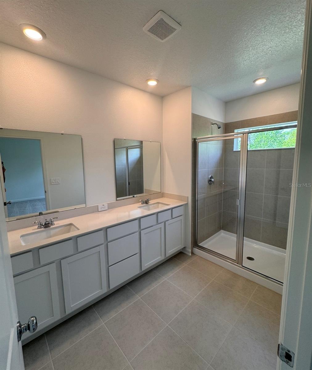 WESTVIEW 22 TH - Residential