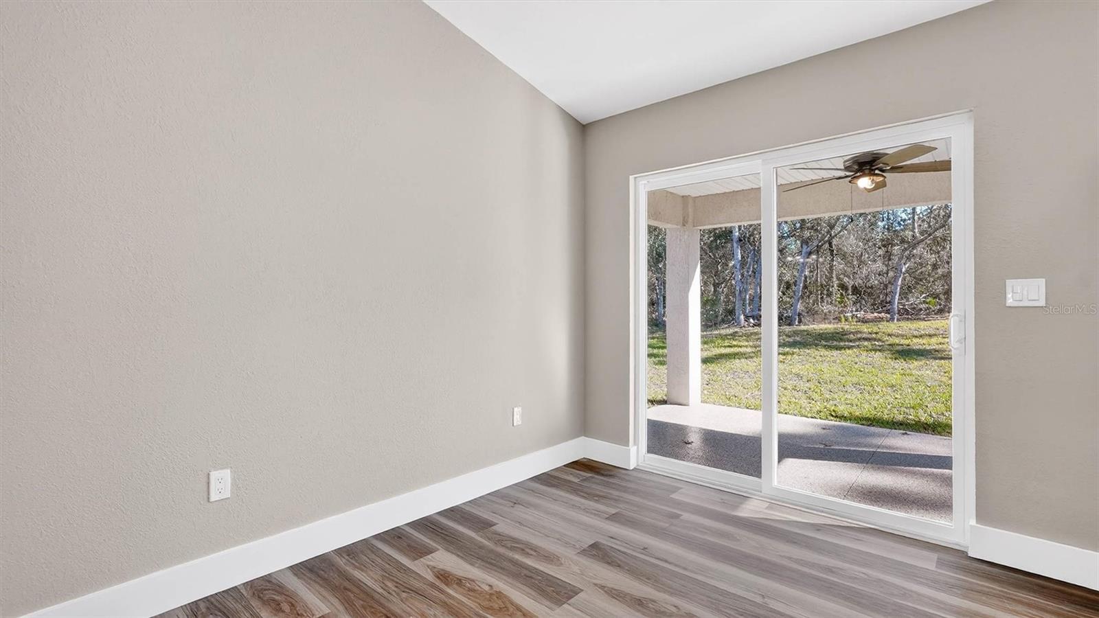 CITRUS SPGS UNIT 06 - Residential