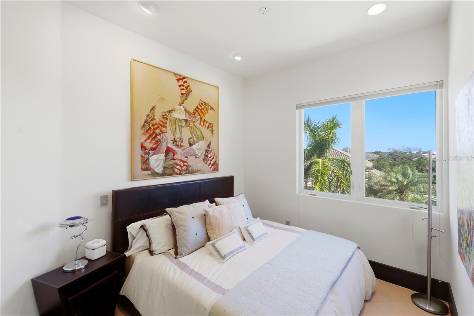 ESPLANADE ON THE BAY - Residential