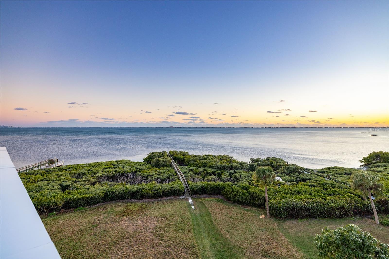 ESPLANADE ON THE BAY - Residential