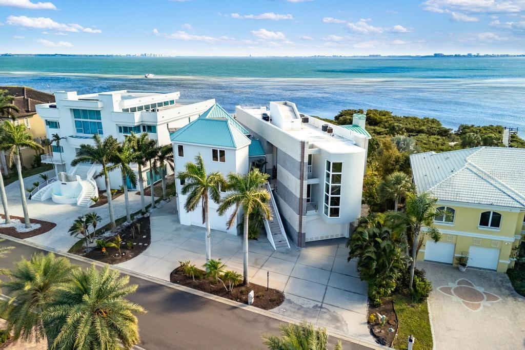 ESPLANADE ON THE BAY - Residential