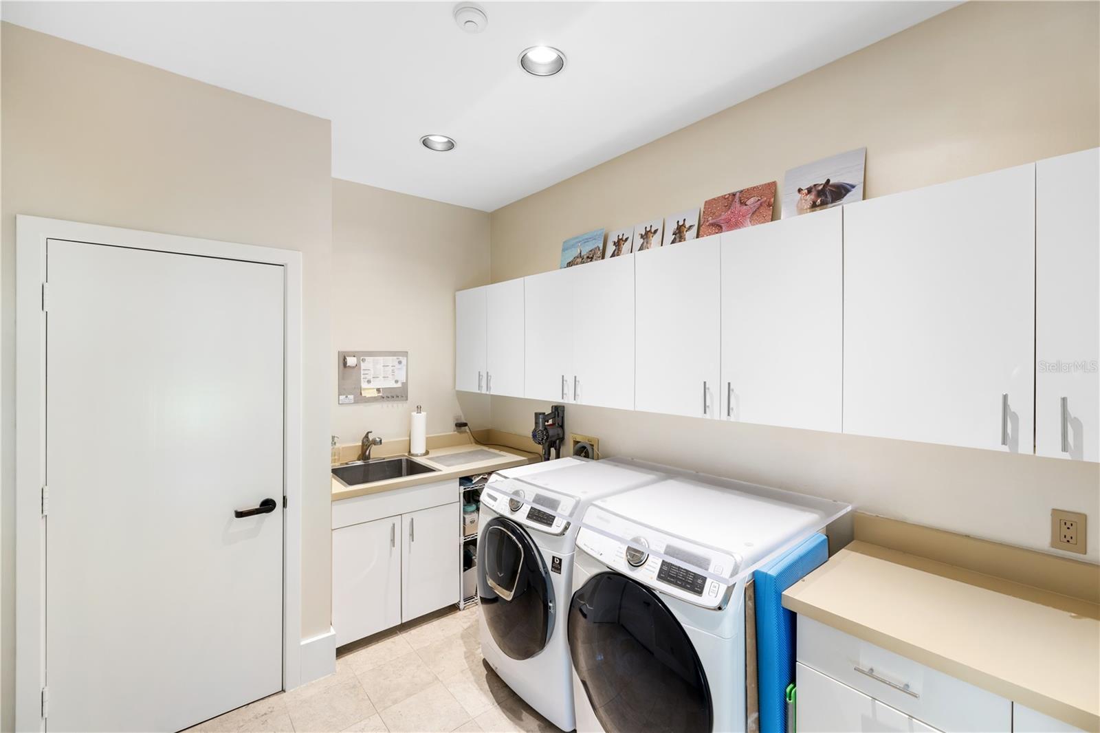 ESPLANADE ON THE BAY - Residential