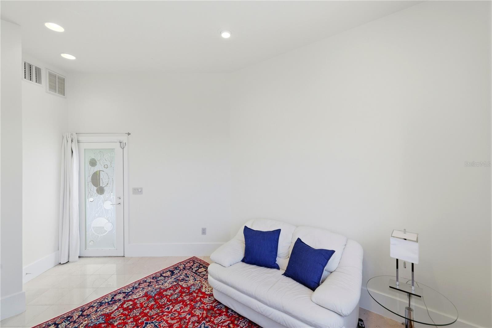 ESPLANADE ON THE BAY - Residential