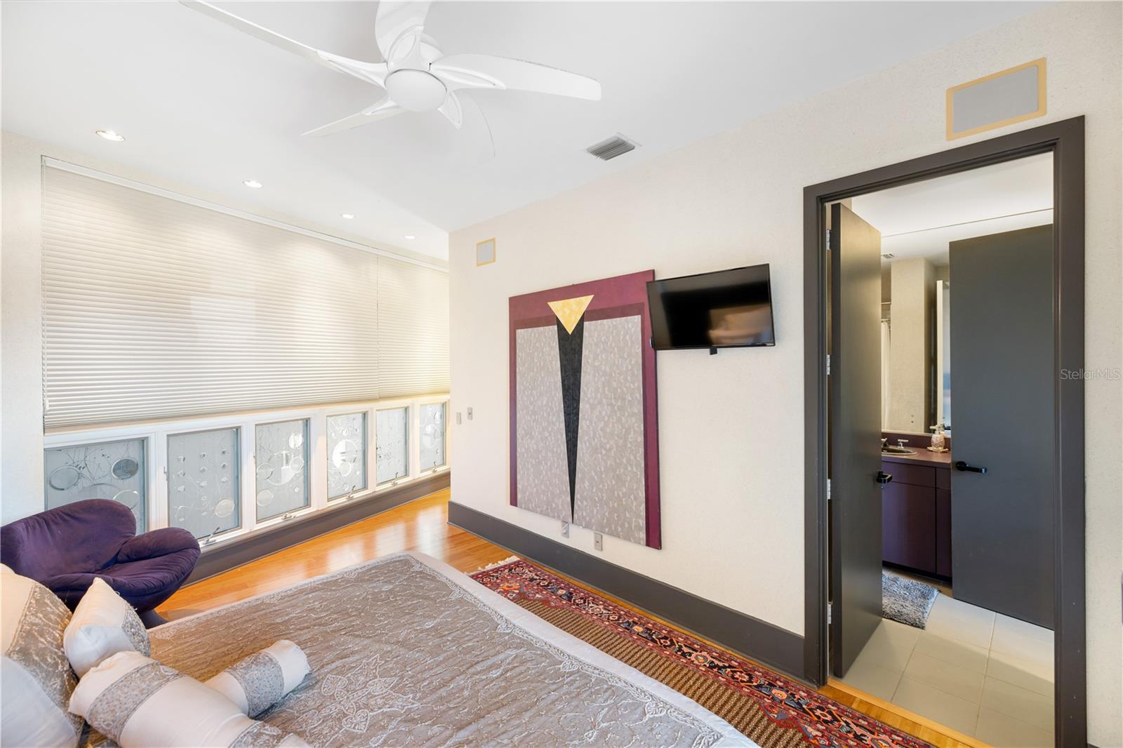 ESPLANADE ON THE BAY - Residential