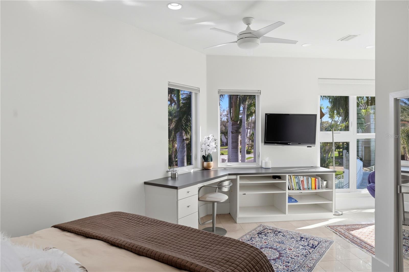 ESPLANADE ON THE BAY - Residential