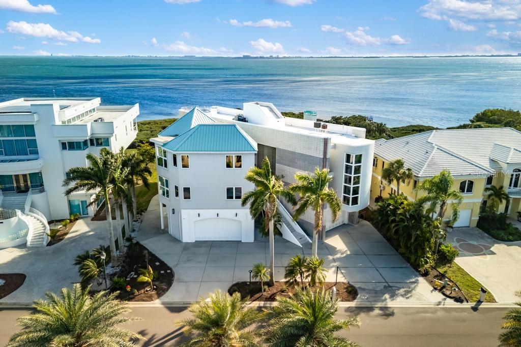 ESPLANADE ON THE BAY - Residential