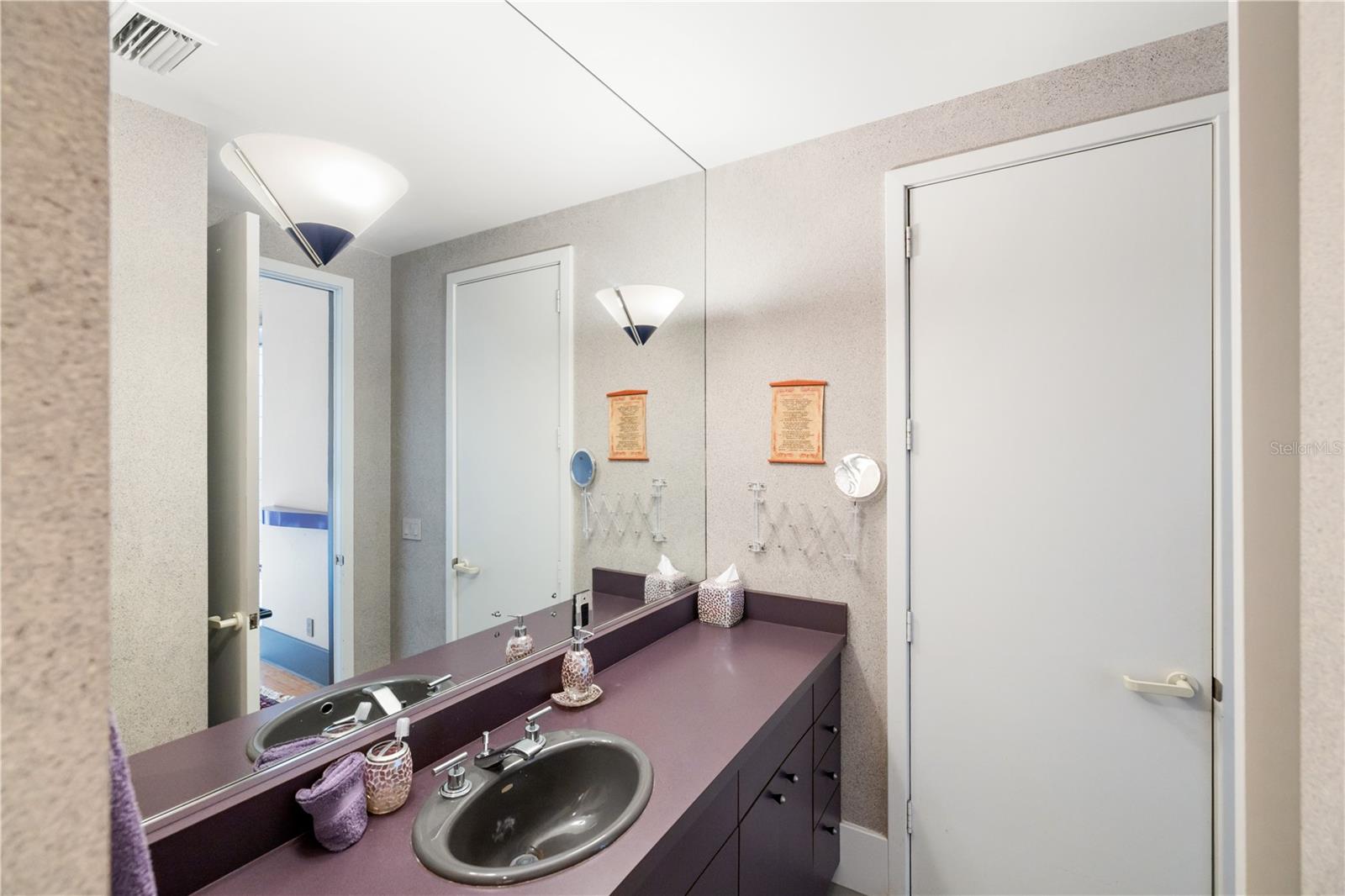 ESPLANADE ON THE BAY - Residential