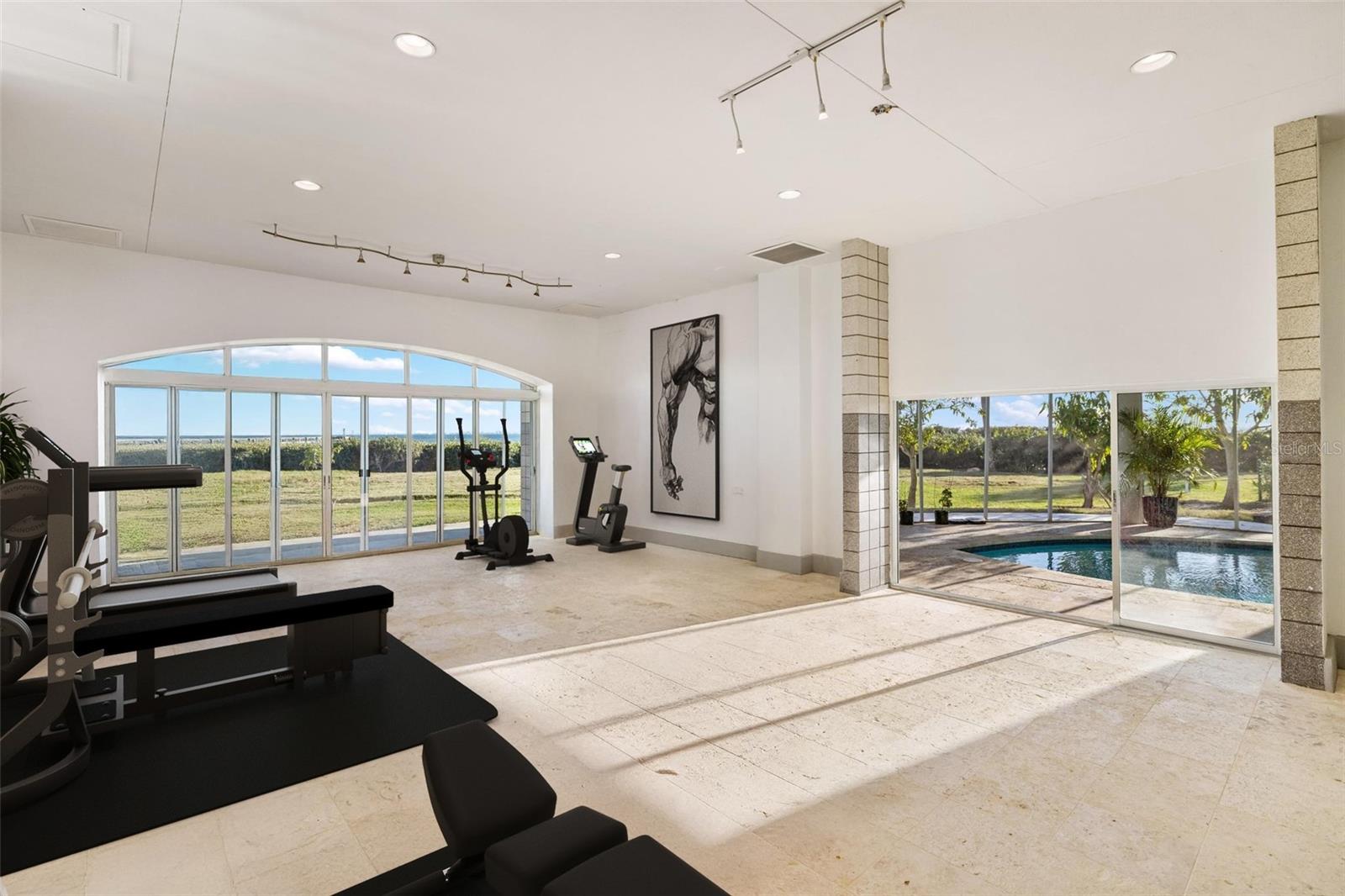 ESPLANADE ON THE BAY - Residential