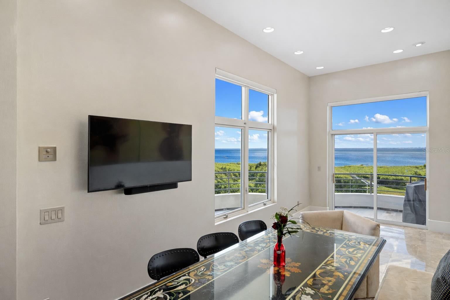 ESPLANADE ON THE BAY - Residential