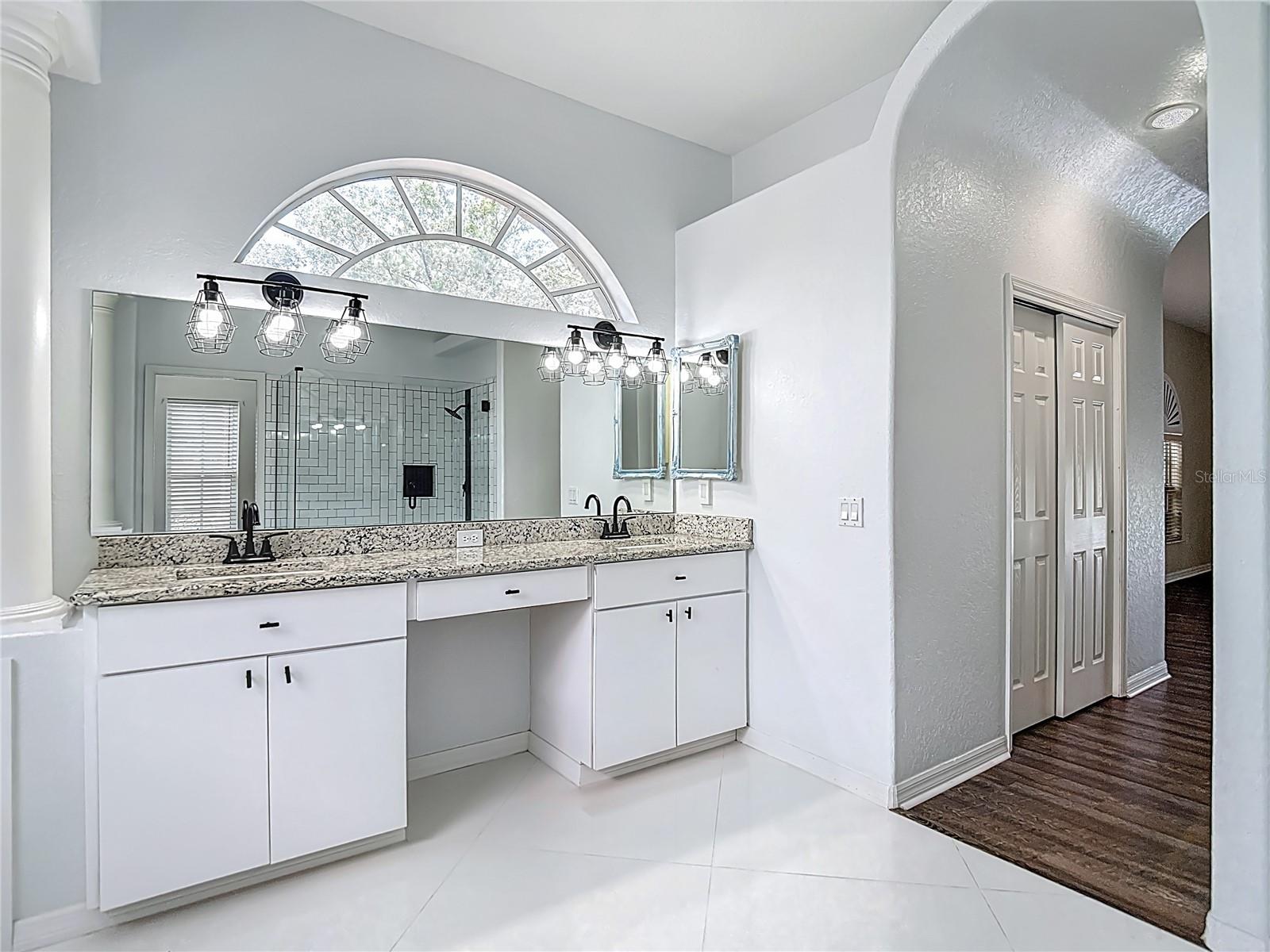 ROYAL HIGHLANDS - Residential