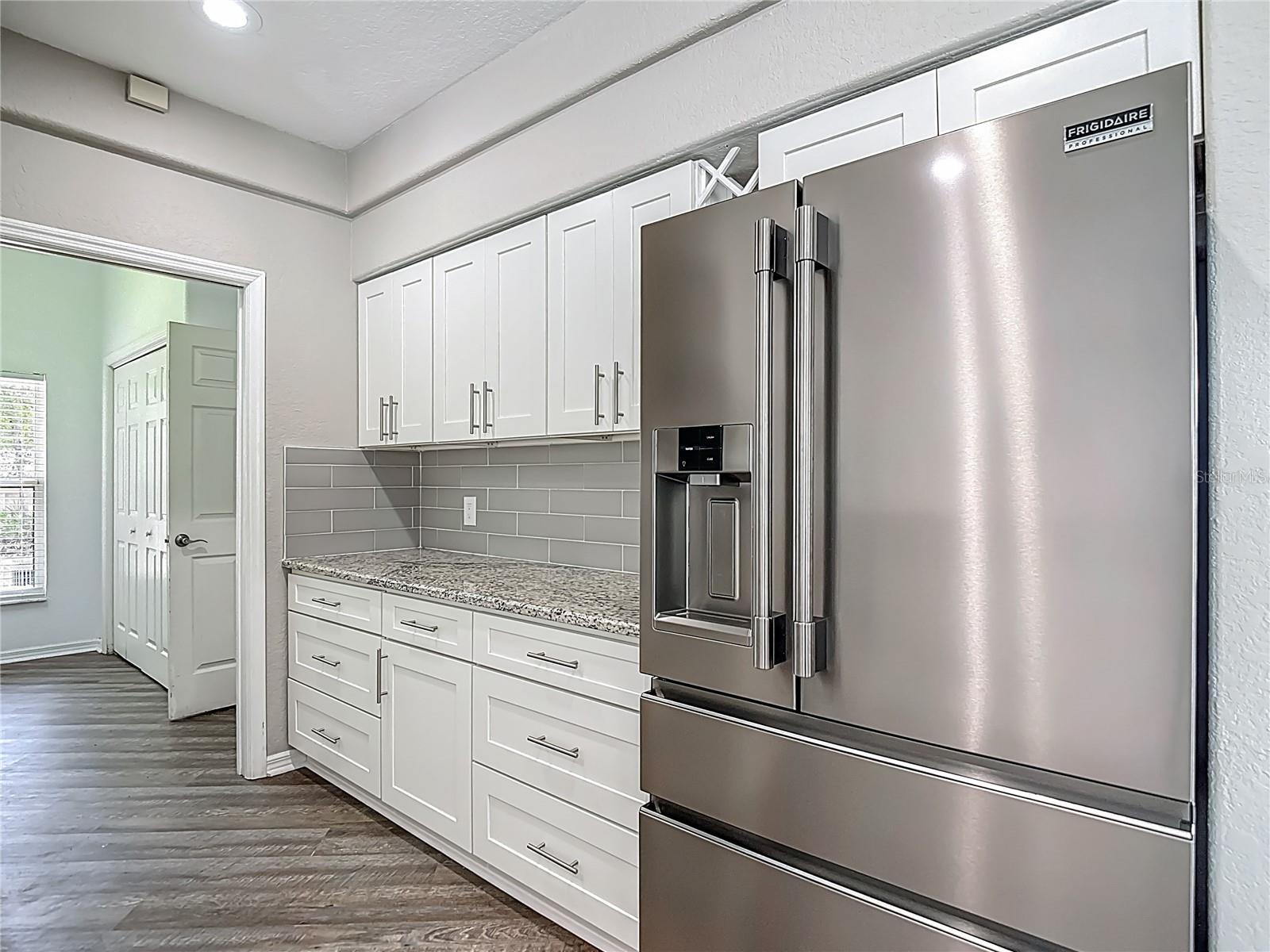 ROYAL HIGHLANDS - Residential