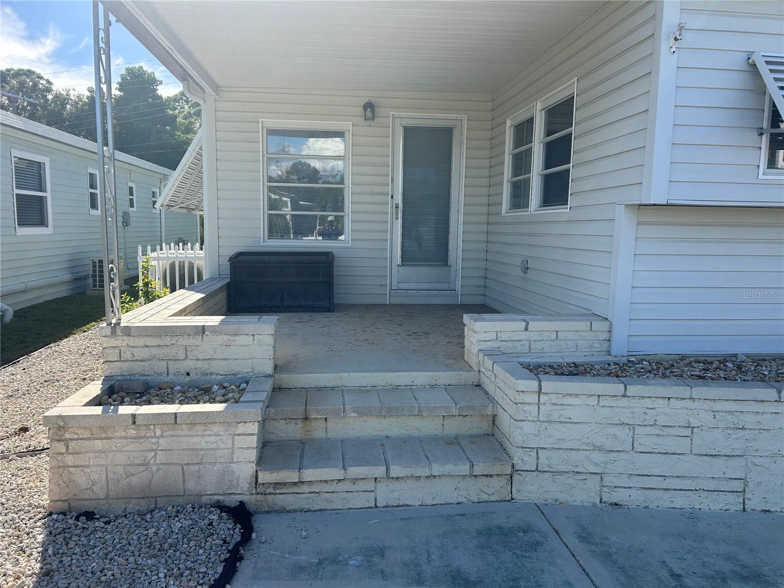 TRI-PAR ESTATES - Residential