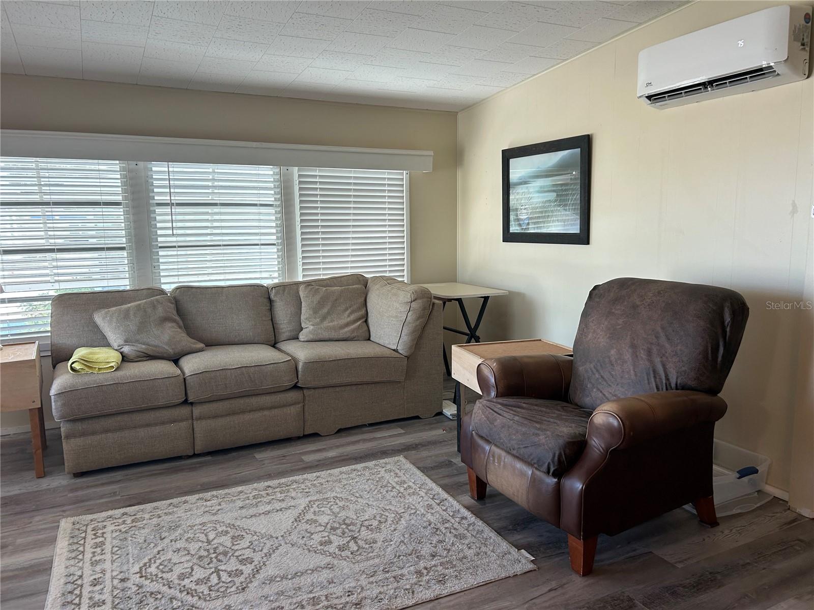 TRI-PAR ESTATES - Residential