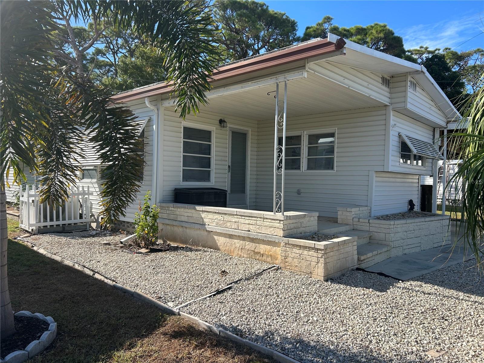 TRI-PAR ESTATES - Residential