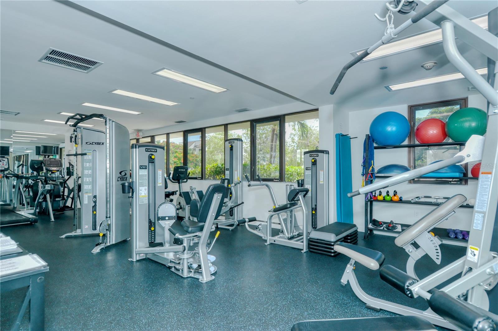 FAIRWAY BAY 1 - Residential